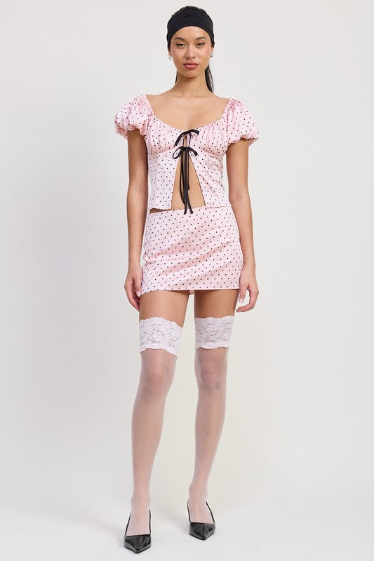 Squared Neck Polka Dot Bubble Sleeve Top