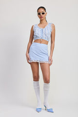SLEEVELESS LACE RUFFLED TOP