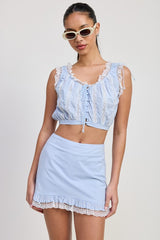 RUFFLED MINI SKIRT WITH LACE DETAIL