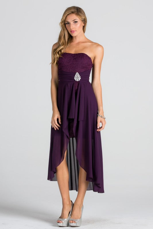 Open back Lace and chiffon surplus dress with waist brooch